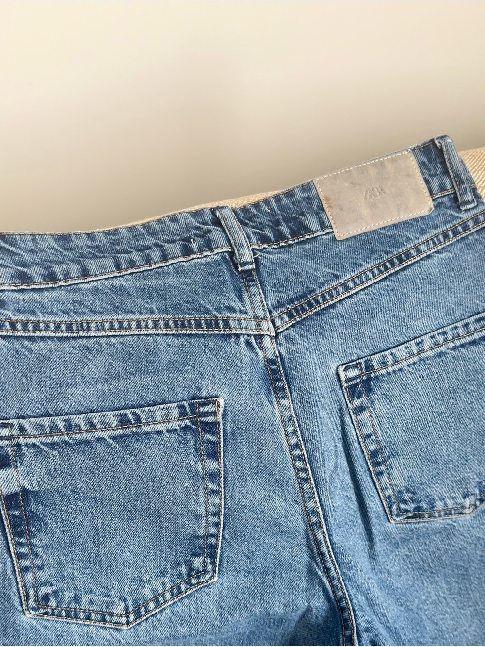Zara Medium waist Medium Blue Denim Jeans - Picture 4 of 4